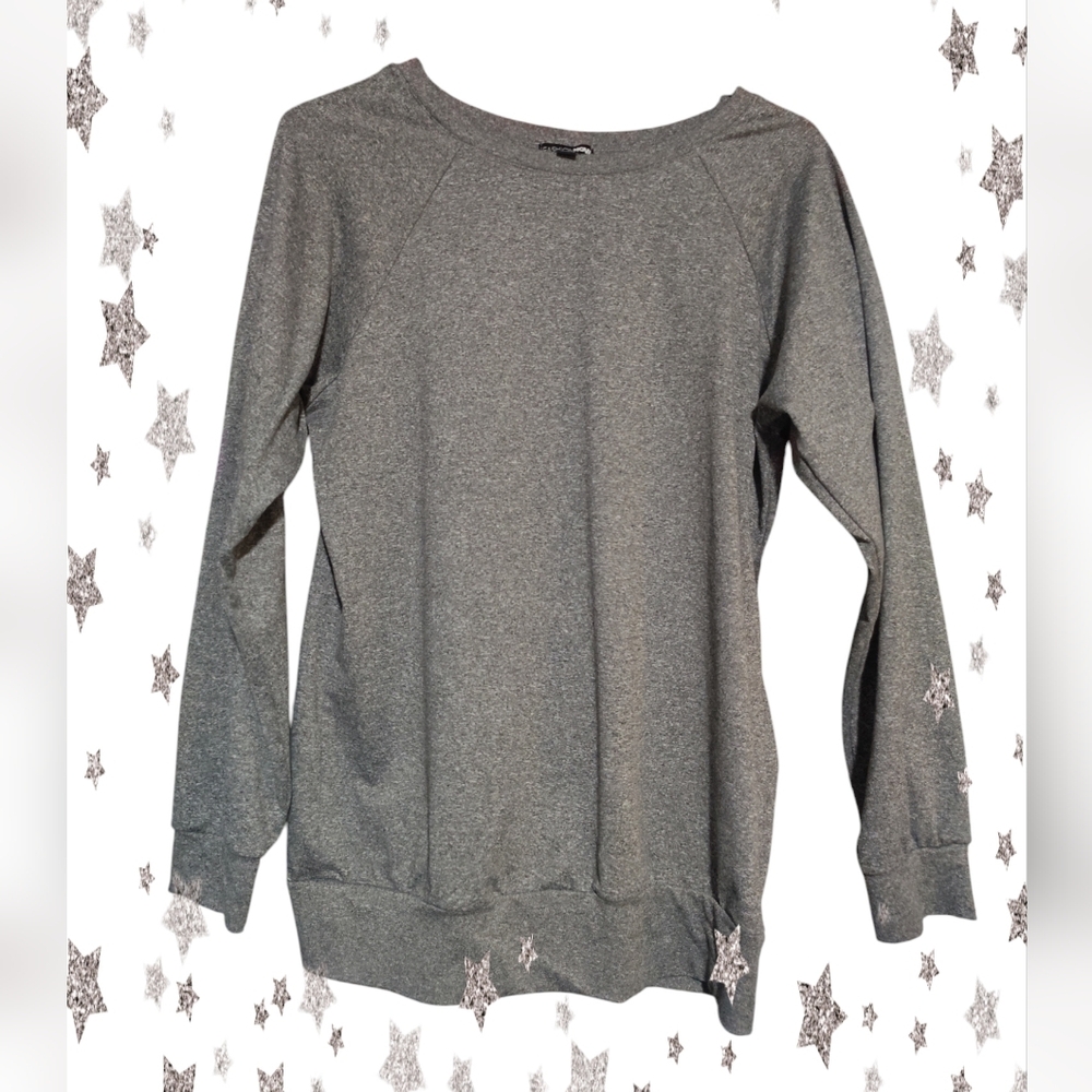 FASHION NOVA sweatshirt
